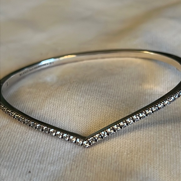 Pandora Shimmering Wishbone Bangle Bracelet - Picture 3 of 3